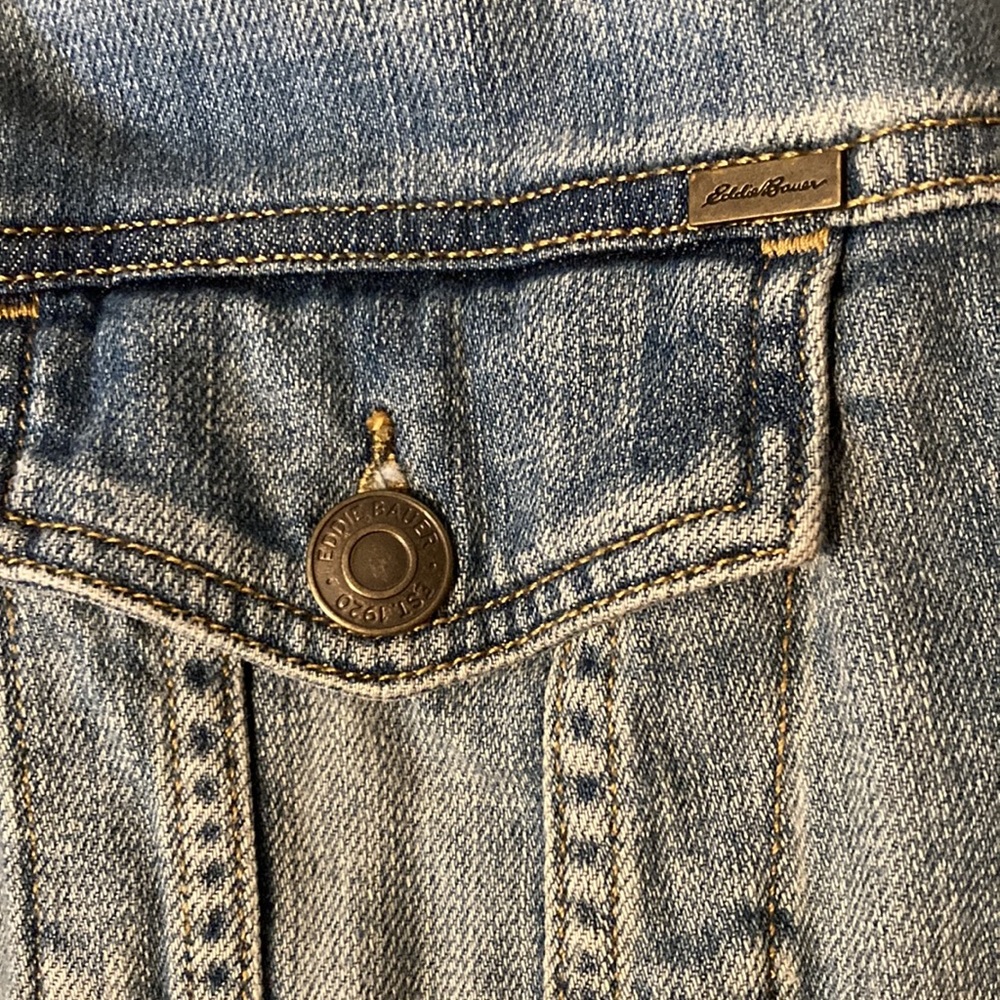Cute Jean jacket! - Picture 4 of 5
